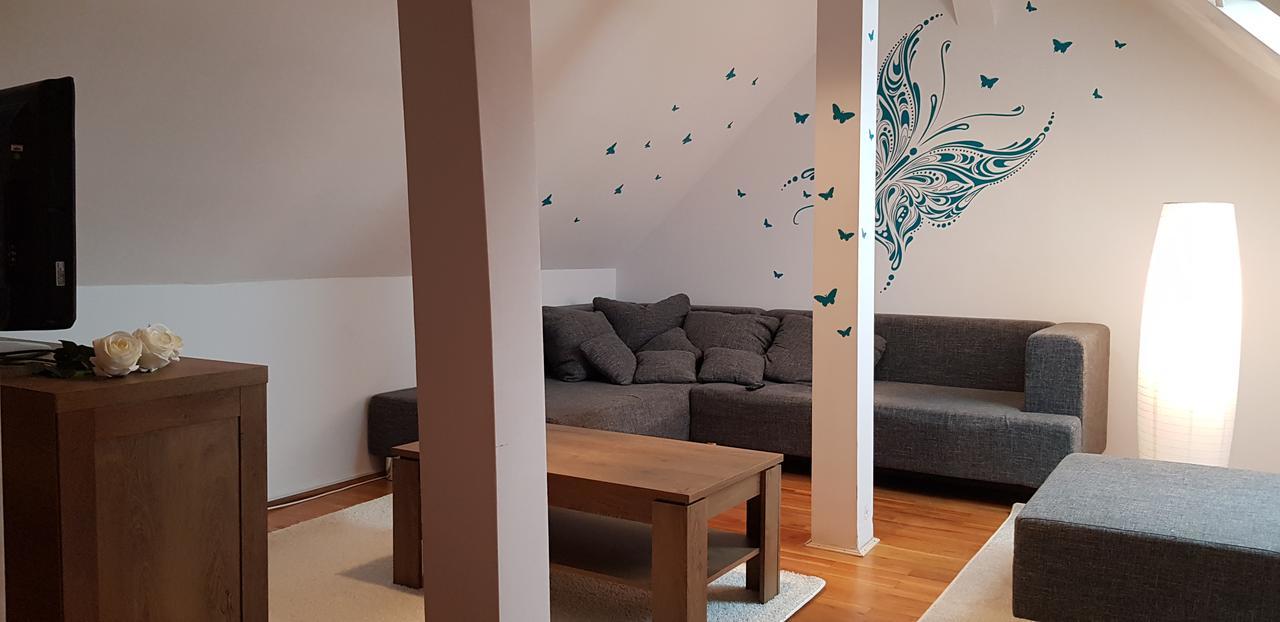 My Place - Butterflies シビウ エクステリア 写真